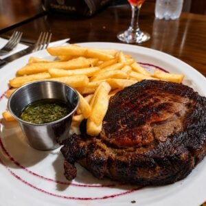 Ojo de bife con guarnición a elección